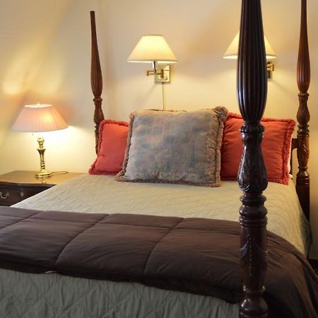 Centre Bridge Inn New Hope Bagian luar foto